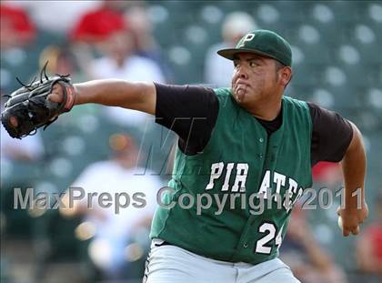Thumbnail 3 in Calallen vs. Poteet (UIL 4A Semifinal) photogallery.