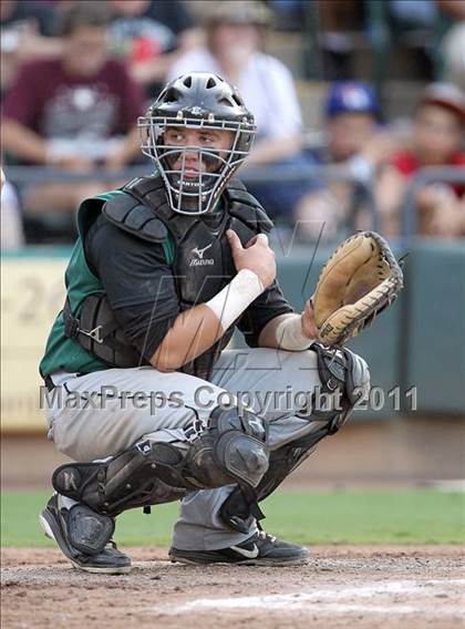 Thumbnail 1 in Calallen vs. Poteet (UIL 4A Semifinal) photogallery.