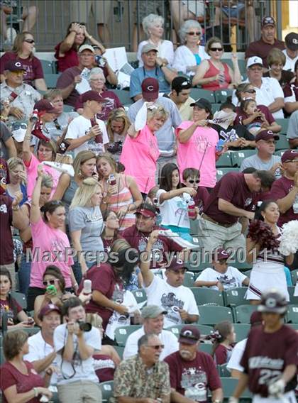 Thumbnail 2 in Calallen vs. Poteet (UIL 4A Semifinal) photogallery.