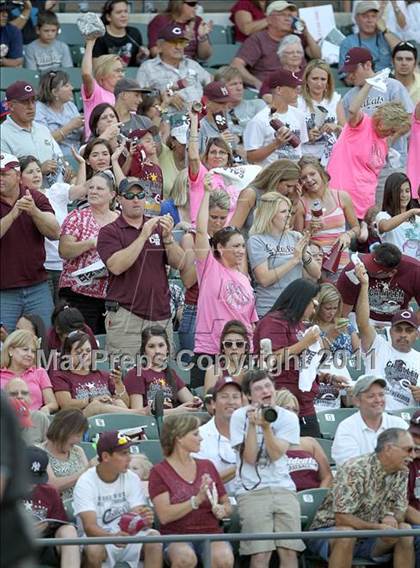 Thumbnail 1 in Calallen vs. Poteet (UIL 4A Semifinal) photogallery.