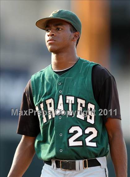 Thumbnail 1 in Calallen vs. Poteet (UIL 4A Semifinal) photogallery.
