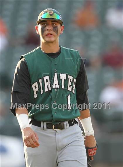 Thumbnail 1 in Calallen vs. Poteet (UIL 4A Semifinal) photogallery.
