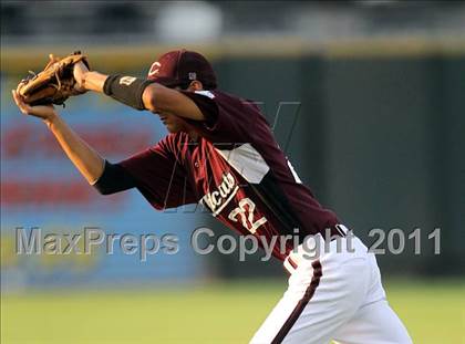 Thumbnail 1 in Calallen vs. Poteet (UIL 4A Semifinal) photogallery.