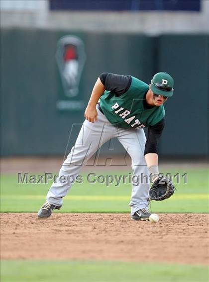 Thumbnail 1 in Calallen vs. Poteet (UIL 4A Semifinal) photogallery.
