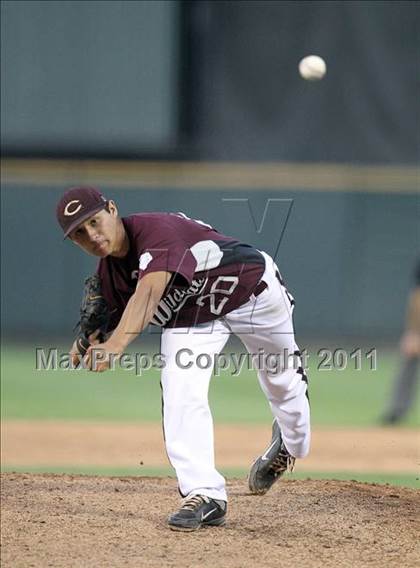 Thumbnail 1 in Calallen vs. Poteet (UIL 4A Semifinal) photogallery.