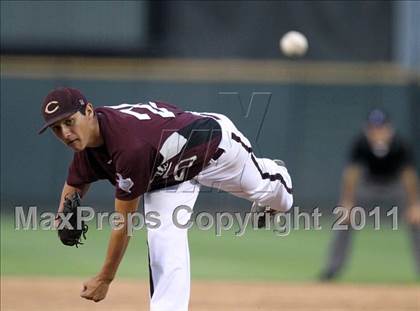 Thumbnail 2 in Calallen vs. Poteet (UIL 4A Semifinal) photogallery.