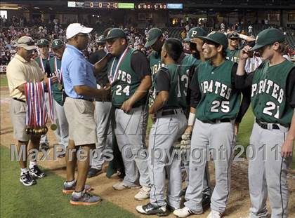 Thumbnail 3 in Calallen vs. Poteet (UIL 4A Semifinal) photogallery.