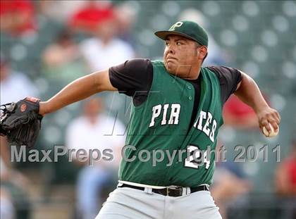 Thumbnail 1 in Calallen vs. Poteet (UIL 4A Semifinal) photogallery.