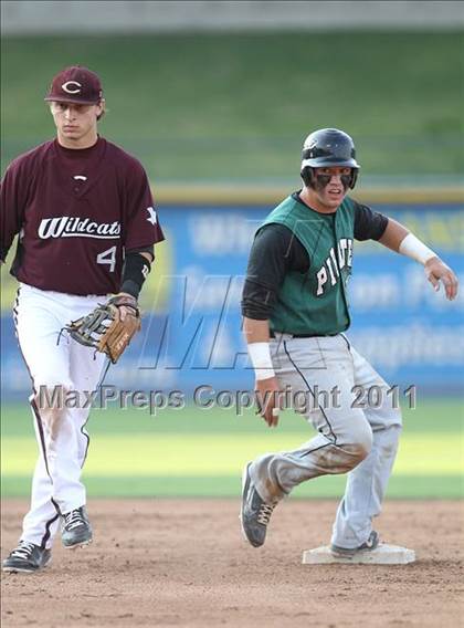 Thumbnail 3 in Calallen vs. Poteet (UIL 4A Semifinal) photogallery.