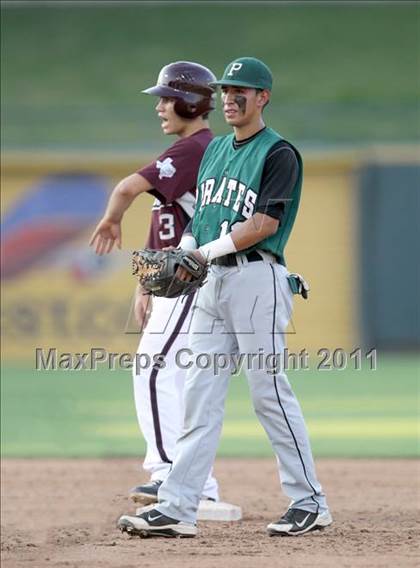 Thumbnail 1 in Calallen vs. Poteet (UIL 4A Semifinal) photogallery.