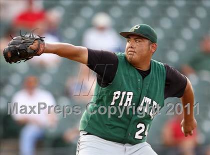Thumbnail 3 in Calallen vs. Poteet (UIL 4A Semifinal) photogallery.