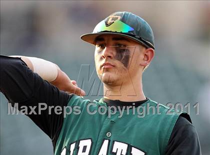 Thumbnail 1 in Calallen vs. Poteet (UIL 4A Semifinal) photogallery.