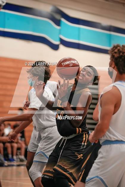 Thumbnail 3 in Wilcox @ Valley Christian photogallery.