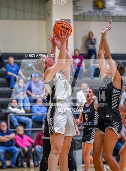 Thumbnail 1 in Bigelow @ Izard County photogallery.