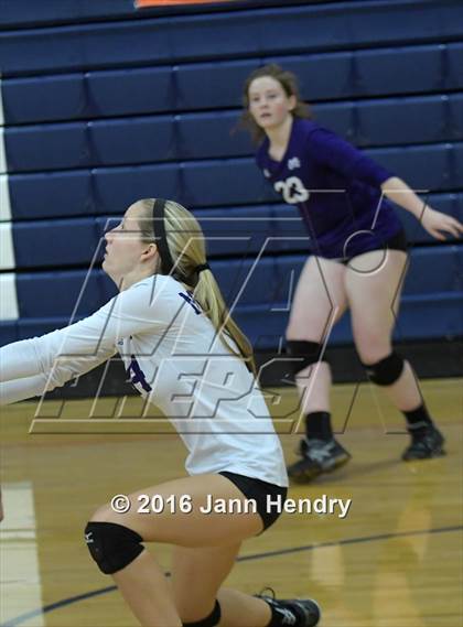 Thumbnail 3 in Vista Murrieta vs Marlborough (Durango Fall Classic) photogallery.
