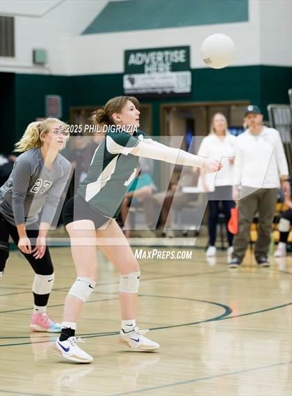 Thumbnail 2 in Green Mountain @ Conifer photogallery.