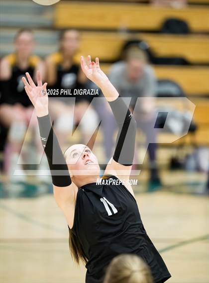 Thumbnail 3 in Green Mountain @ Conifer photogallery.