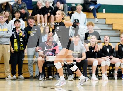 Thumbnail 3 in Green Mountain @ Conifer photogallery.