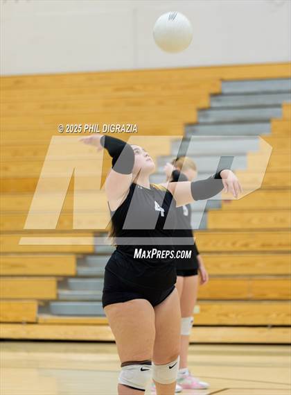 Thumbnail 3 in Green Mountain @ Conifer photogallery.