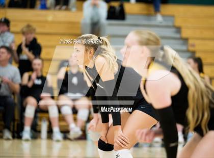 Thumbnail 2 in Green Mountain @ Conifer photogallery.