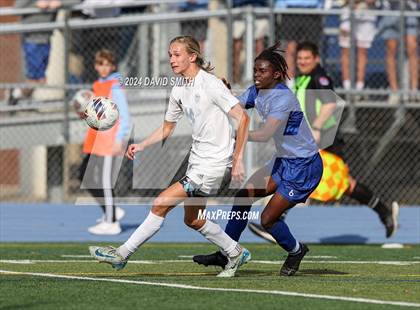Thumbnail 2 in Glendale @ Rockhurst (MSHSAA Class 4 Quarterfinal) photogallery.
