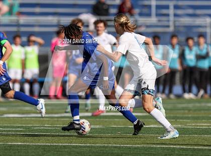 Thumbnail 3 in Glendale @ Rockhurst (MSHSAA Class 4 Quarterfinal) photogallery.