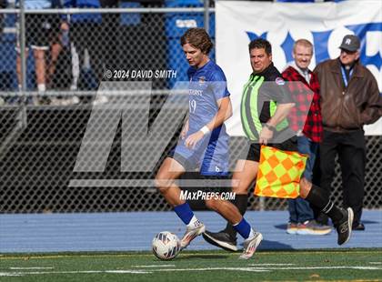 Thumbnail 2 in Glendale @ Rockhurst (MSHSAA Class 4 Quarterfinal) photogallery.