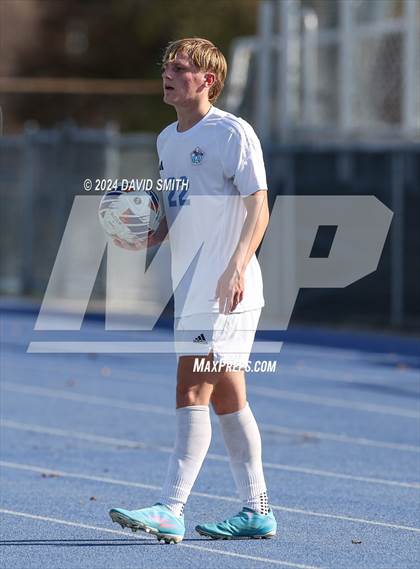 Thumbnail 1 in Glendale @ Rockhurst (MSHSAA Class 4 Quarterfinal) photogallery.