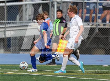 Thumbnail 3 in Glendale @ Rockhurst (MSHSAA Class 4 Quarterfinal) photogallery.