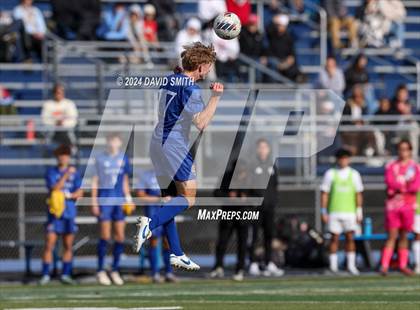 Thumbnail 3 in Glendale @ Rockhurst (MSHSAA Class 4 Quarterfinal) photogallery.