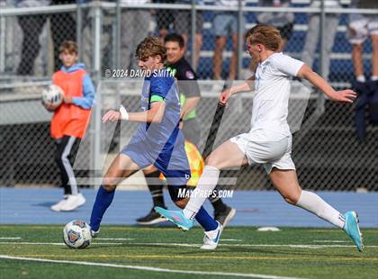 Thumbnail 2 in Glendale @ Rockhurst (MSHSAA Class 4 Quarterfinal) photogallery.