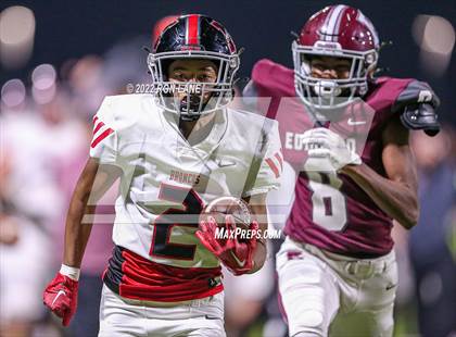 Thumbnail 3 in Mustang @ Edmond Memorial photogallery.