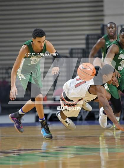 Thumbnail 1 in  Wilson vs Centennial (Tarkanian Classic) photogallery.