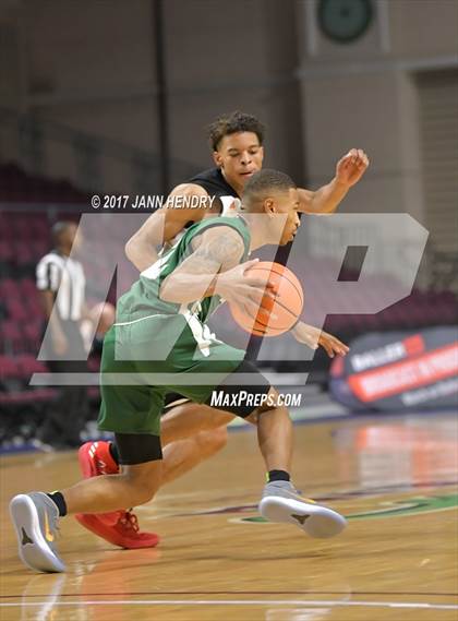 Thumbnail 2 in  Wilson vs Centennial (Tarkanian Classic) photogallery.