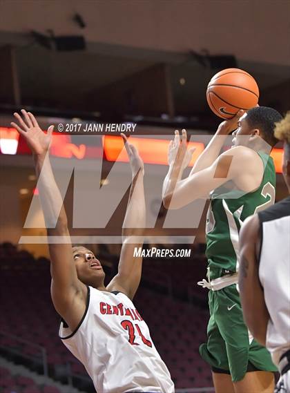Thumbnail 1 in  Wilson vs Centennial (Tarkanian Classic) photogallery.