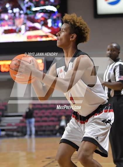 Thumbnail 2 in  Wilson vs Centennial (Tarkanian Classic) photogallery.