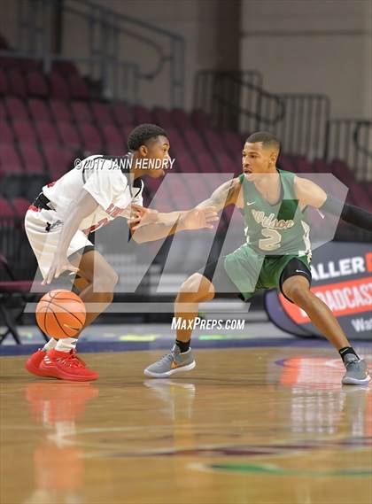 Thumbnail 1 in  Wilson vs Centennial (Tarkanian Classic) photogallery.