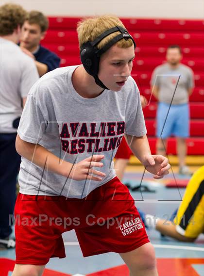 Thumbnail 1 in Washington-Lee vs Woodson (Marshall) photogallery.