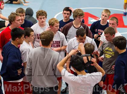Thumbnail 2 in Washington-Lee vs Woodson (Marshall) photogallery.