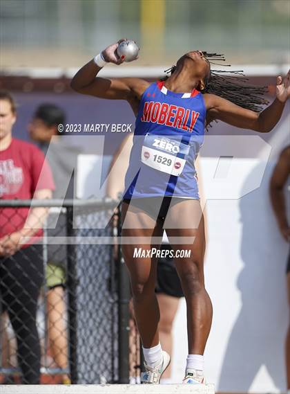 Thumbnail 2 in Class 4 Shot Put (MSHSAA State Championship) photogallery.