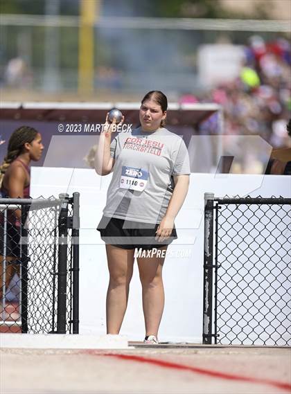 Thumbnail 1 in Class 4 Shot Put (MSHSAA State Championship) photogallery.
