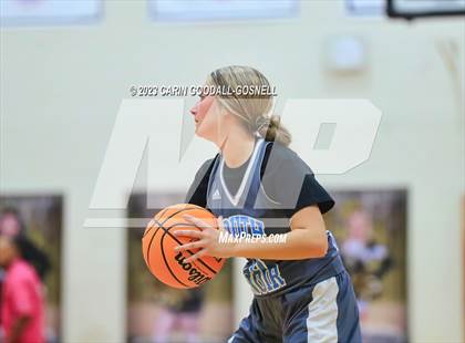 Thumbnail 1 in South Lenoir @ Croatan photogallery.