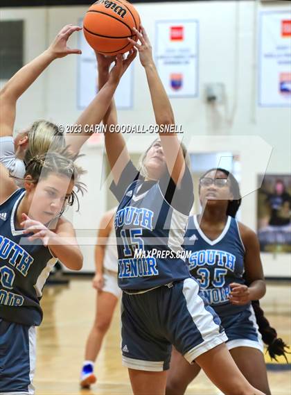 Thumbnail 2 in South Lenoir @ Croatan photogallery.