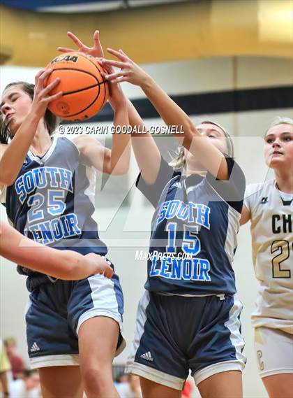Thumbnail 2 in South Lenoir @ Croatan photogallery.