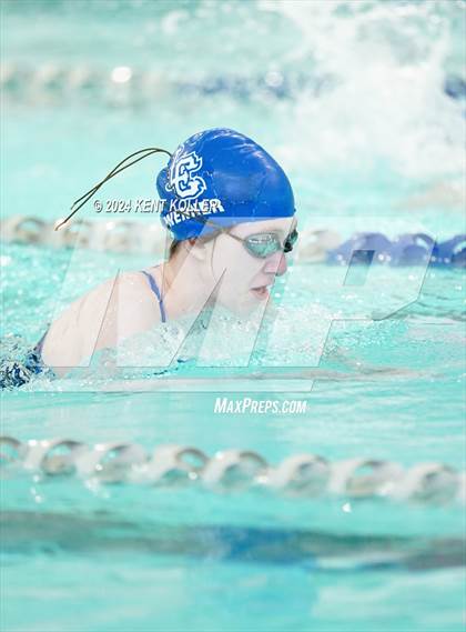 Thumbnail 3 in Lamphere vs. L'Anse Creuse (MHSAA MAC District) photogallery.