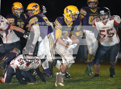 Thumbnail 3 in Kelseyville @ Middletown (CIF NCS D5 Quarterfinal Playoff) photogallery.