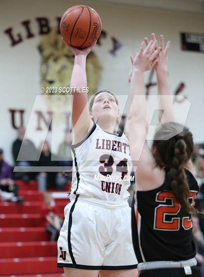 Thumbnail 2 in Amanda-Clearcreek @ Liberty Union photogallery.