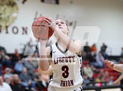 Thumbnail 1 in Amanda-Clearcreek @ Liberty Union photogallery.