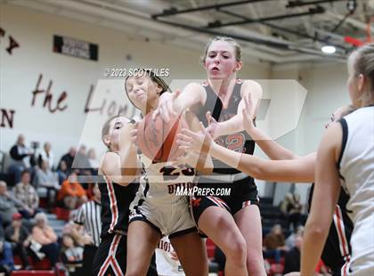 Thumbnail 3 in Amanda-Clearcreek @ Liberty Union photogallery.