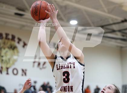Thumbnail 2 in Amanda-Clearcreek @ Liberty Union photogallery.